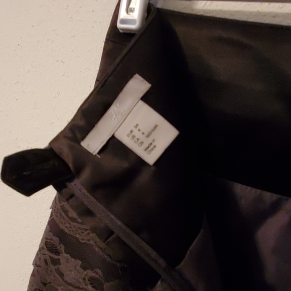 Satin and Lace Skirt - Picture 3 of 5